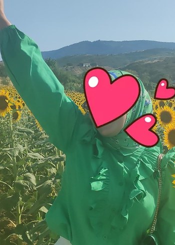 Yeşil  ön ve arka fırfırlı uzun kol gömlek - Görsel 3