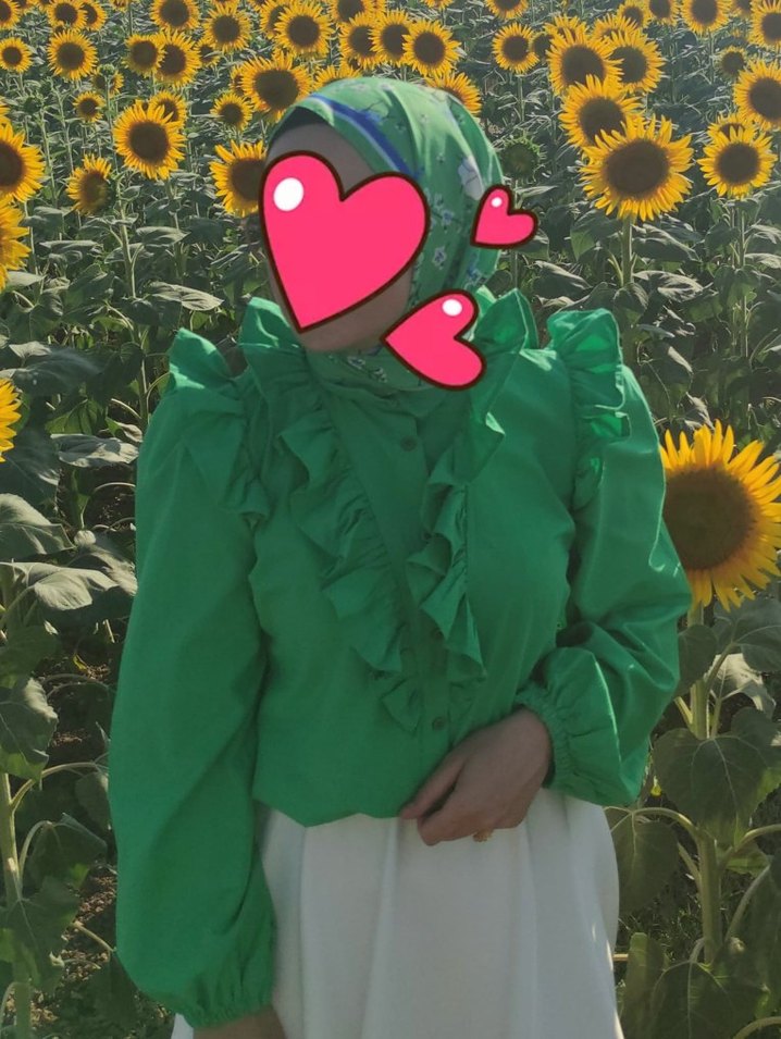 Yeşil  ön ve arka fırfırlı uzun kol gömlek - Görsel 2