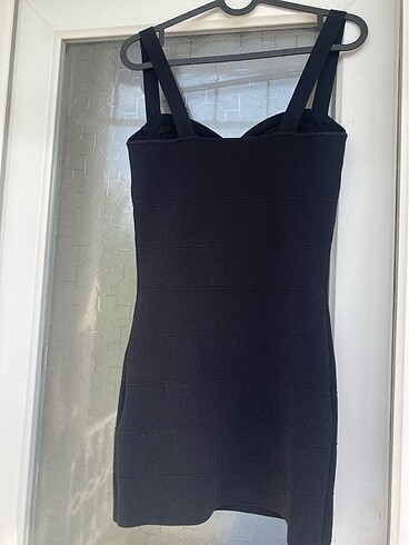 Bershka Elbise