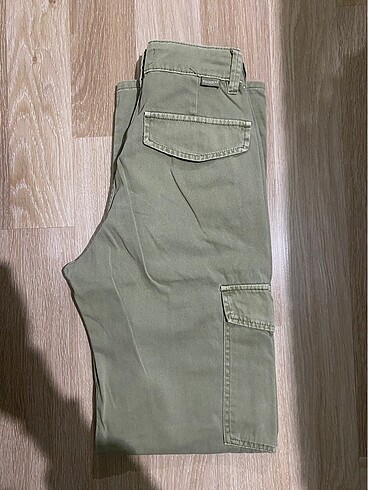 Pullandbear kargo pantolon