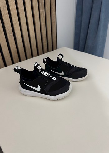 Nike 22
