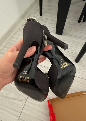 Taşlı Siyah Stiletto Topuklu - Görsel 4