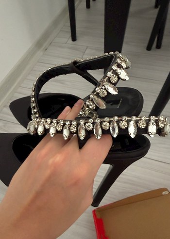Taşlı Siyah Stiletto Topuklu - Görsel 5