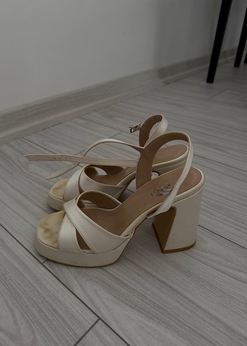 kalın topuk gelin ayakkabısı - Görsel 5