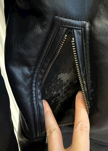 Kürk Detaylı Siyah Deri Kadın Mont - Görsel 9