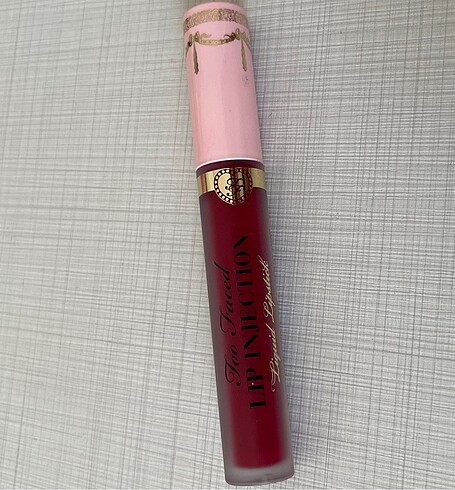 Too Faced lip Injection