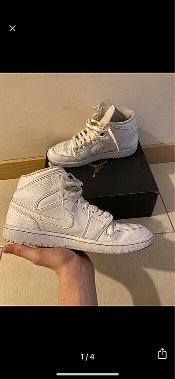 Aj 1 triple white