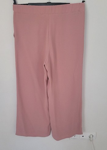 LC Waikiki Kadın Pudra Rengi Bol Kesim Kemerli Pantolon