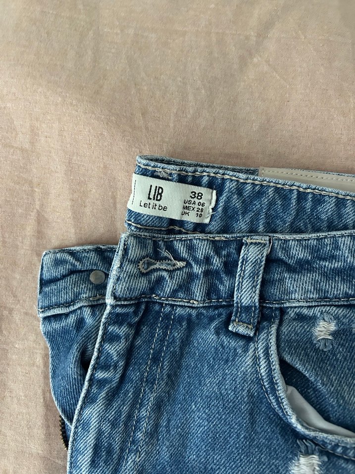 Kadın Mavi Bol Kesim Midi Kot Pantolon - Görsel 3