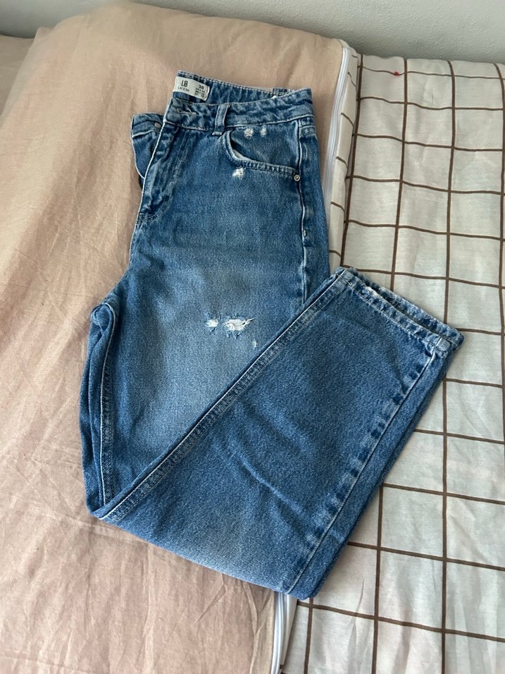 Kadın Mavi Bol Kesim Midi Kot Pantolon - Görsel 2