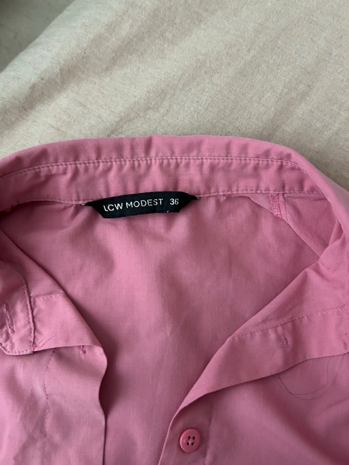 Pembe Düğmeli Keten Gömlek - Görsel 3