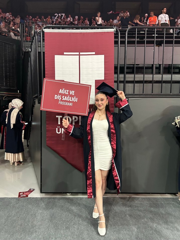 Beyaz Midi Straplez Mezuniyet Elbisesi - Görsel 3