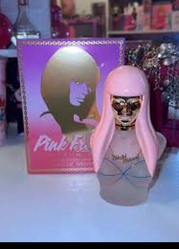 Nicki minaj büyük boy