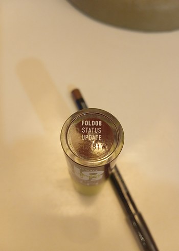 NYX Parlak Khaki Lip Gloss ve Dudak Kalemi - Görsel 5