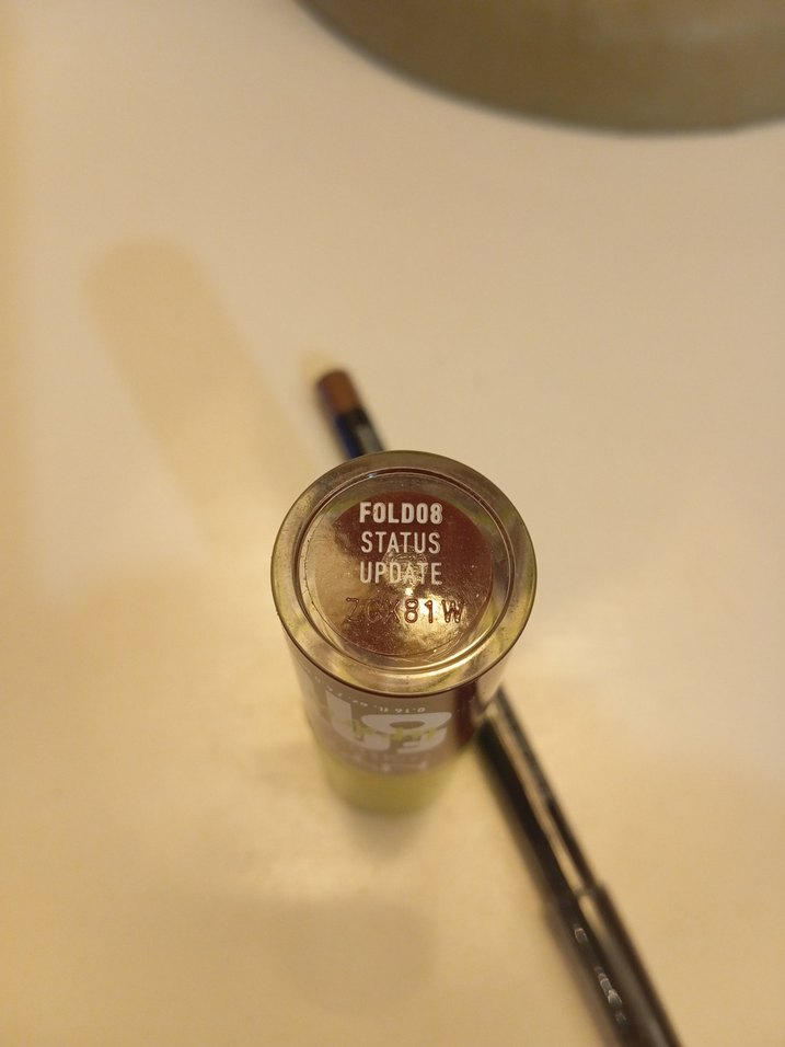 NYX Parlak Khaki Lip Gloss ve Dudak Kalemi - Görsel 5