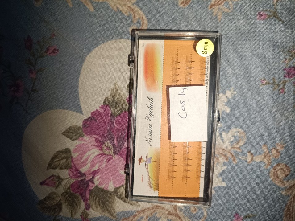 Nosura açık renk takma kirpik - Görsel 2