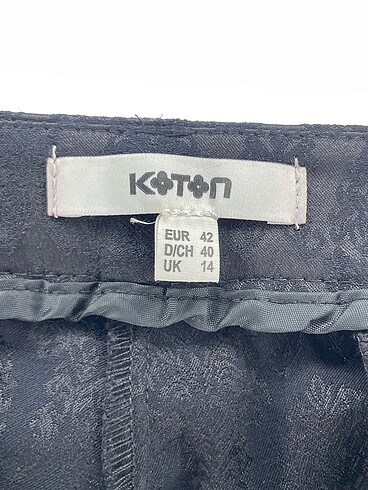 42 Beden çeşitli Renk Koton Düz Kesim %70 İndirimli.