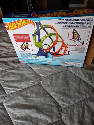 Hot wheels parkur tertemiz