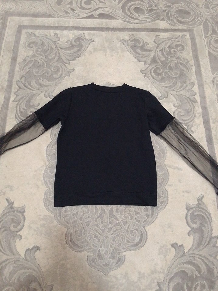 Cooland Sexy S beden 12-13 yaş  kolları tüllü sweatshirt. - Görsel 4