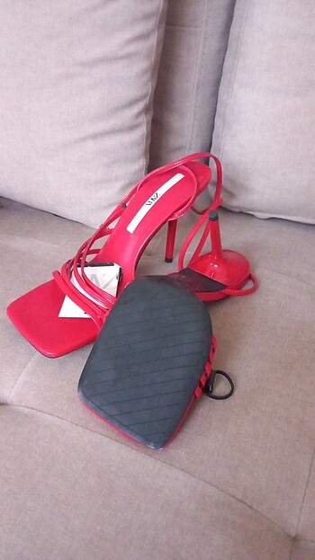 39 Beden Zara.