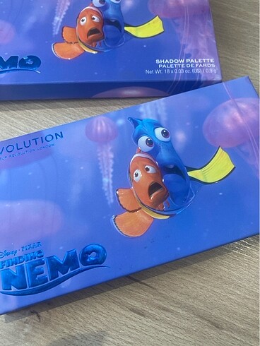 Revolution Revolution kayıp balık nemo far paleti