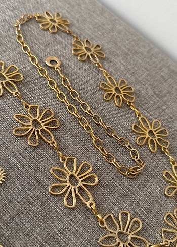 Bohem Gümüş İşlemeli Altın Renk Zincir Vücut Takısı - Görsel 3