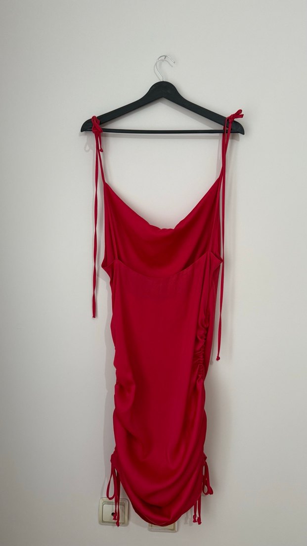 Kırmızı Drapeli Uzun Askılı Kadın Elbise - Görsel 2