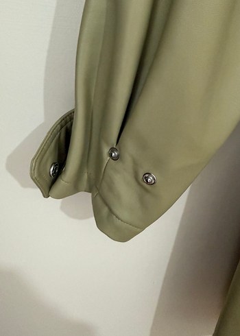 Yeşil Düğmeli Uzun Deri elbise - Görsel 4