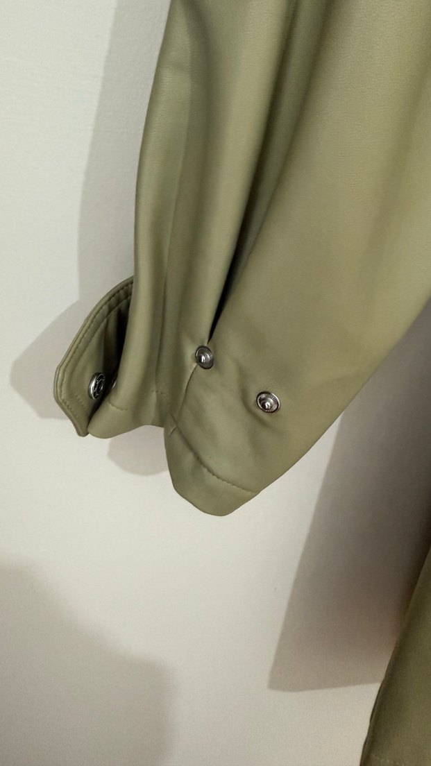 Yeşil Düğmeli Uzun Deri elbise - Görsel 4