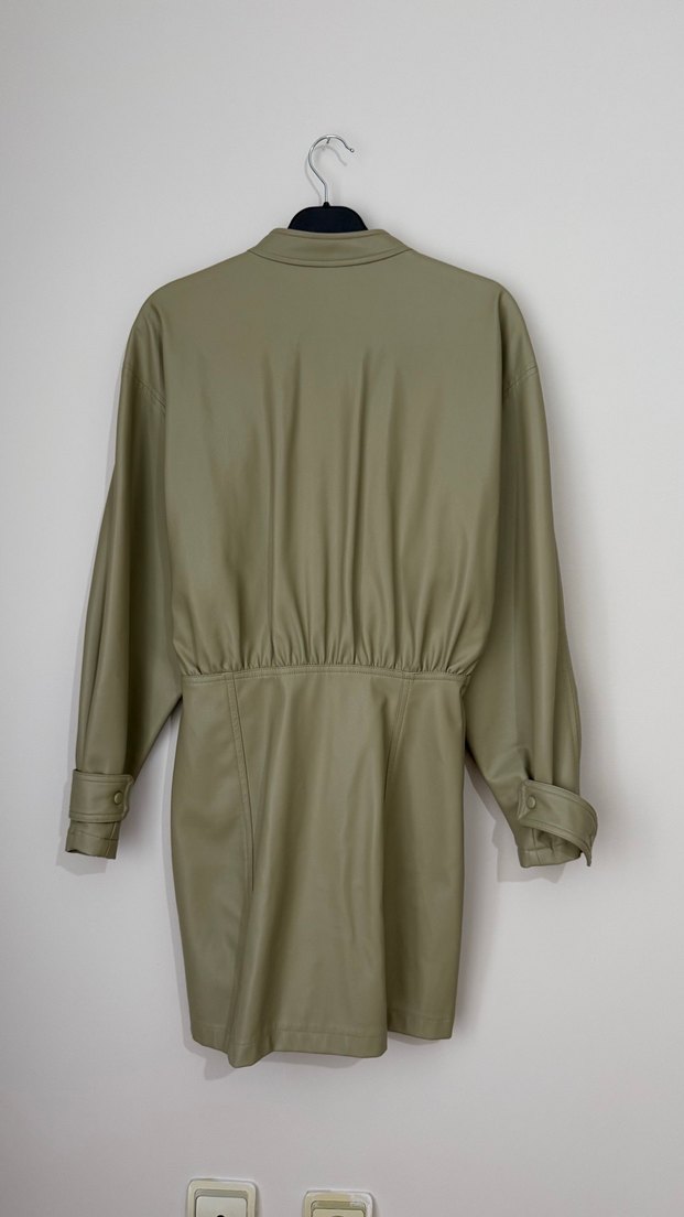 Yeşil Düğmeli Uzun Deri elbise - Görsel 2