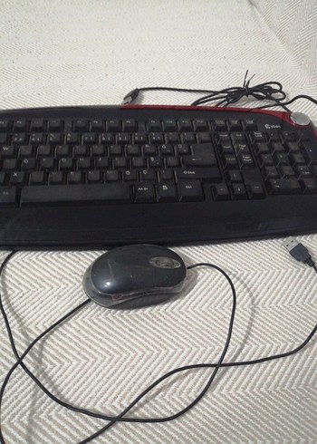 Kablolu Kırmızı-Siyah Klavye ve Mouse Seti - Görsel 4