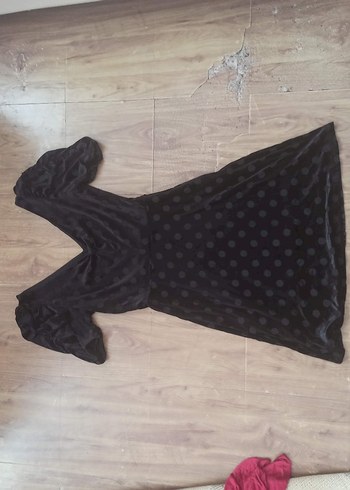 siyah kadife puantiyeli elbise - Görsel 3