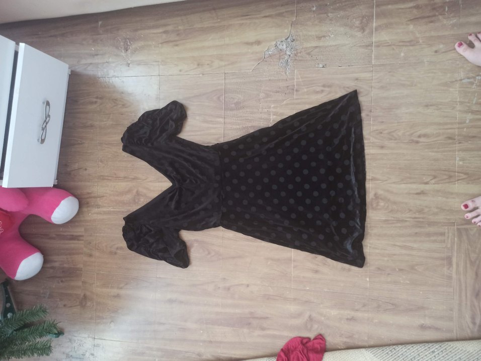 siyah kadife puantiyeli elbise - Görsel 3