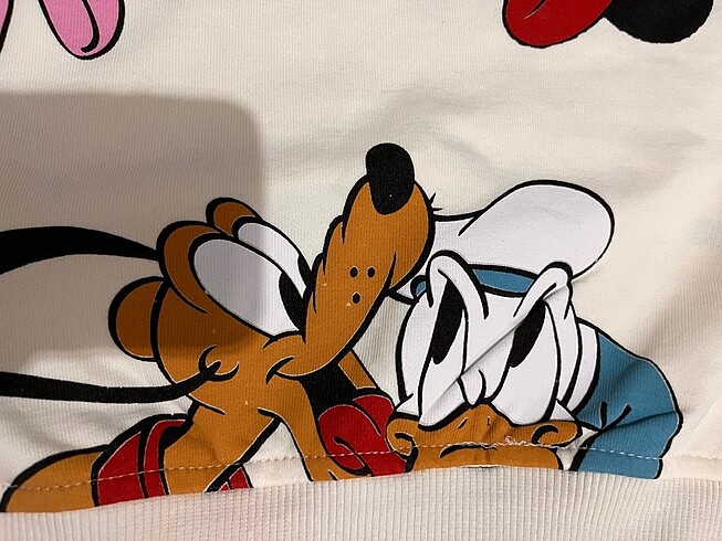 5 Yaş Beden ten rengi Renk Minnie mouse ve arkadaşları baskılı takım