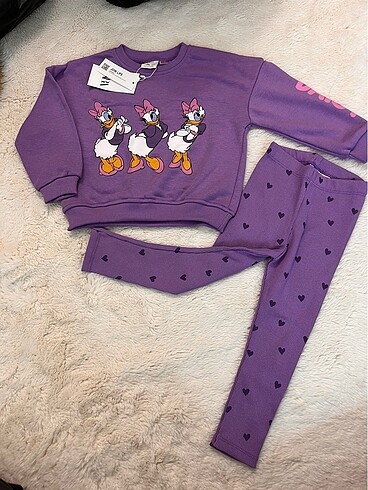 Zara Daisy duck baskılı çocuk takım