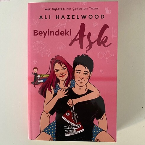 Beyindeki Aşk Ali Hazelwood