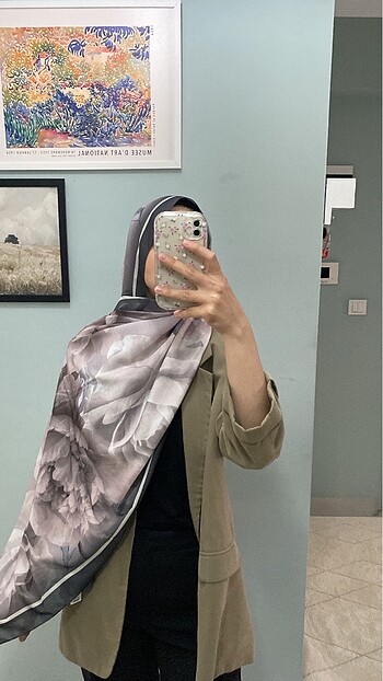 Gül desen şal
