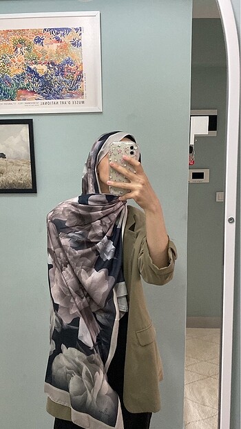 Gül desen şal