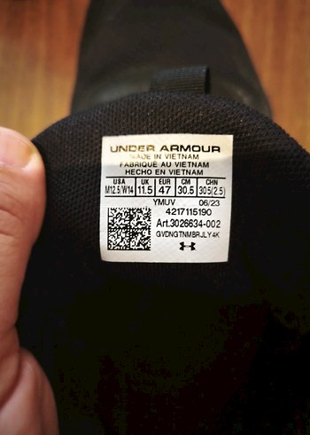 Under Armour Siyah Bağcıklı Basketbol Ayakkabısı - Görsel 5