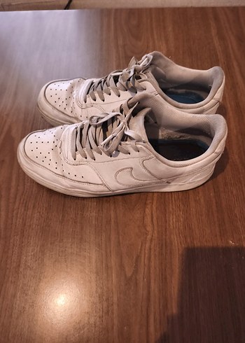 Nike Beyaz Bağcıklı Erkek Spor Ayakkabısı - Görsel 2