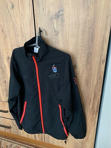 Nike İnce mont