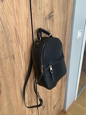 Stradivarius Sırt çantası