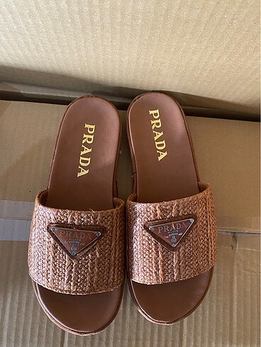 Prada Prada terlik