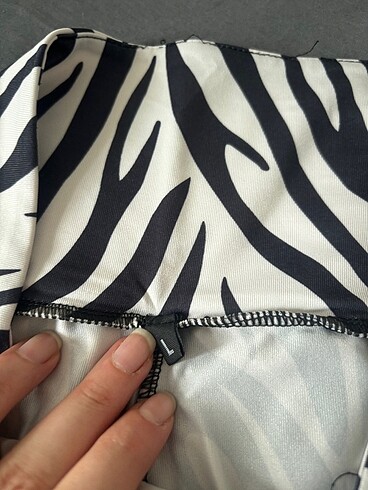 Zara Zebra şort