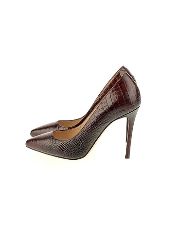 Nine West Stiletto %70 İndirimli.