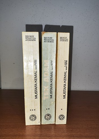 Şevket Süreyya Aydemir - Tek Adam Mustafa Kemal (3 Cilt)