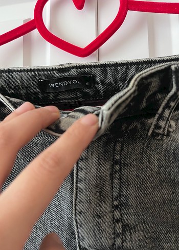 Trendyol & Milla Gri Kadın Denim Dar Kesim Midi Jean