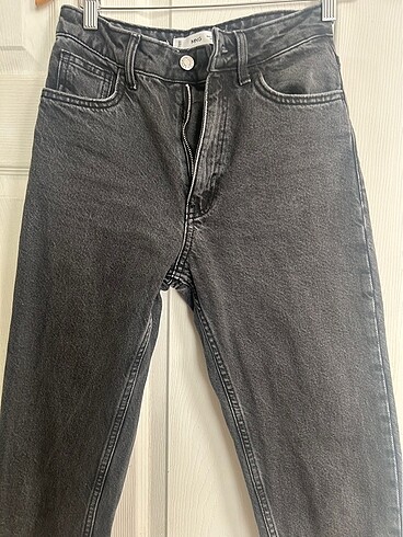 Mango Mango Yüksel Belli Mom Jean