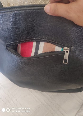 Beden Boncuk İşlemeli Siyah Deri Kadın Çantası