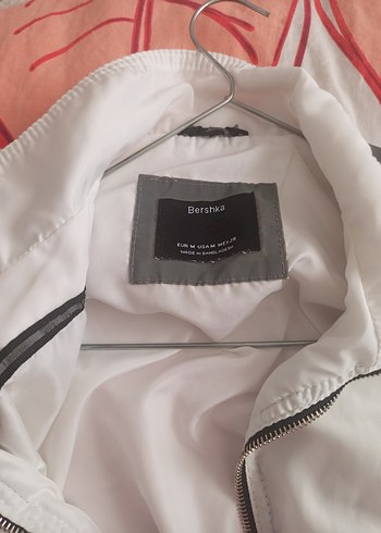 Beyaz Yüksek Yakalı Kadın Eşofman Üstü ve gri eşofman altı - Görsel 3